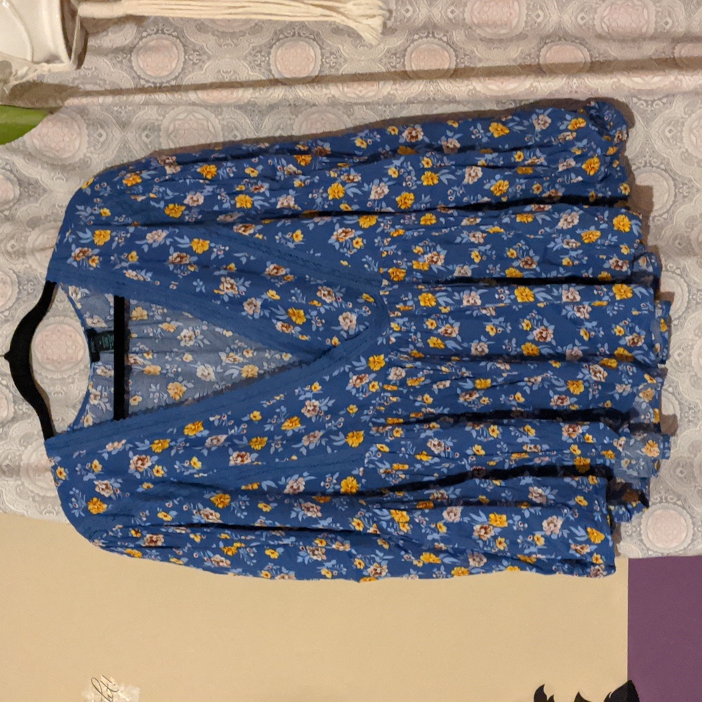 Boho, floral top. Women's plus